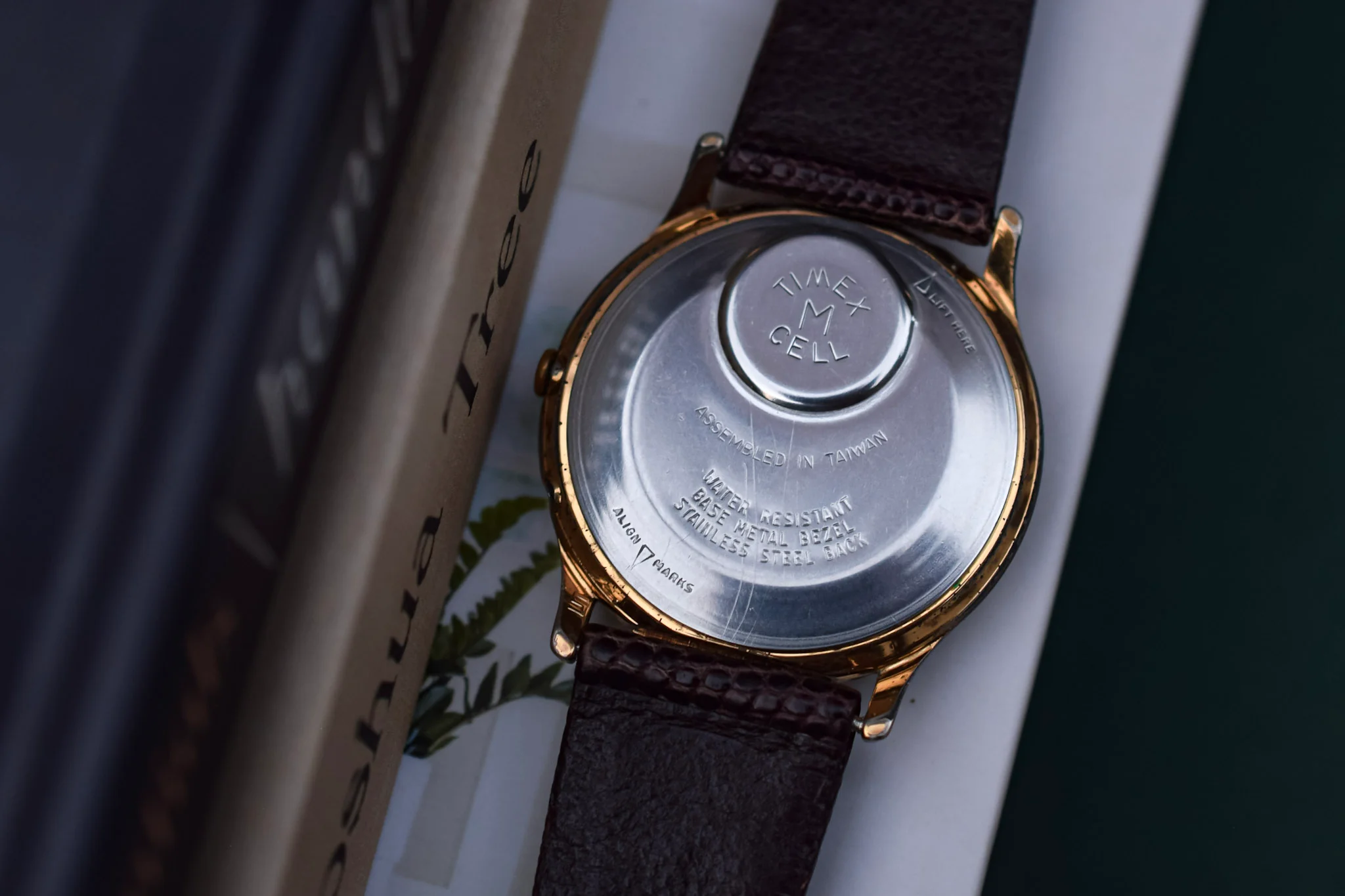 Vintage Q Timex Quartz Watch - Image 12