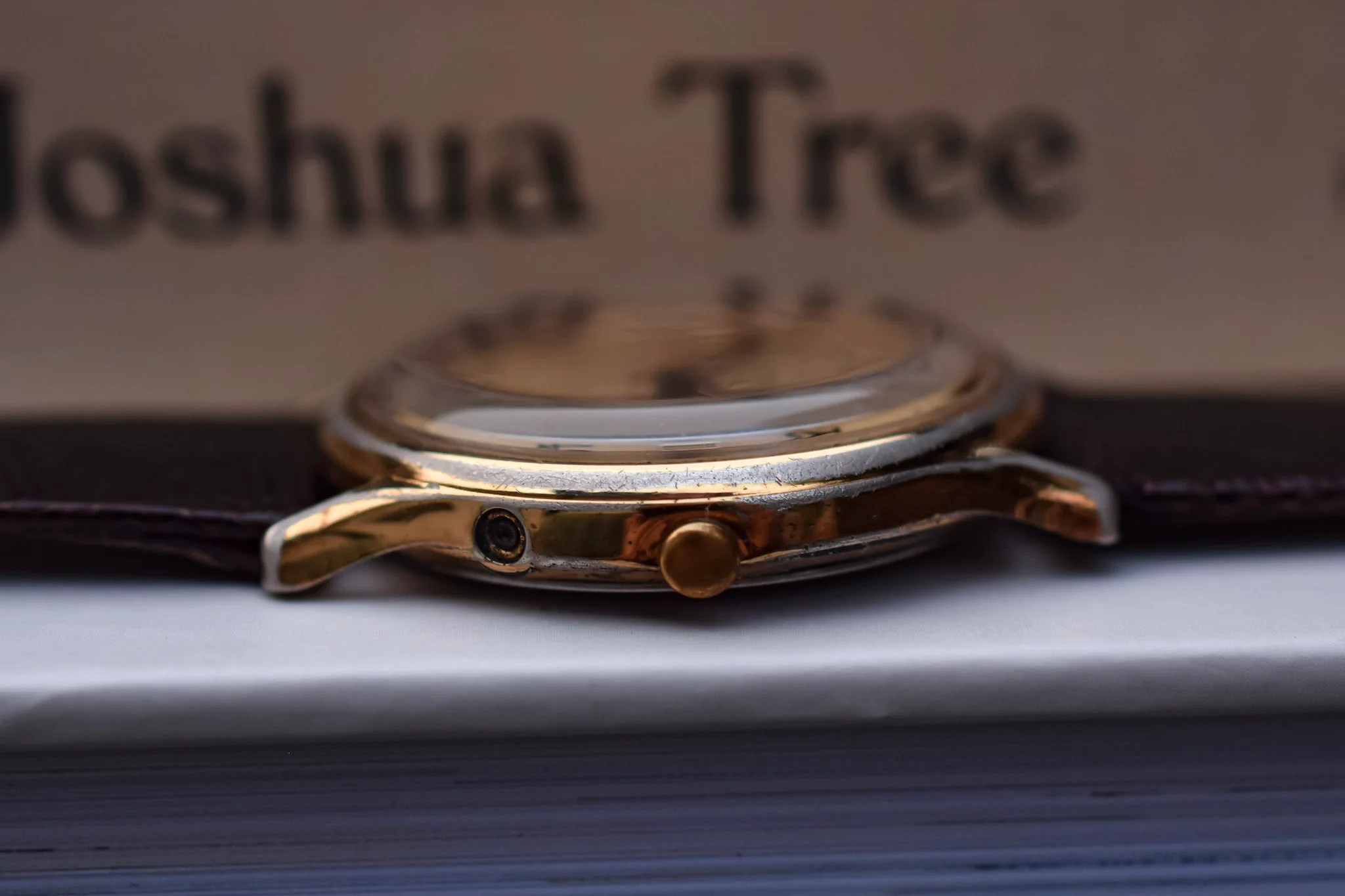 Vintage Q Timex Quartz Watch - Image 4