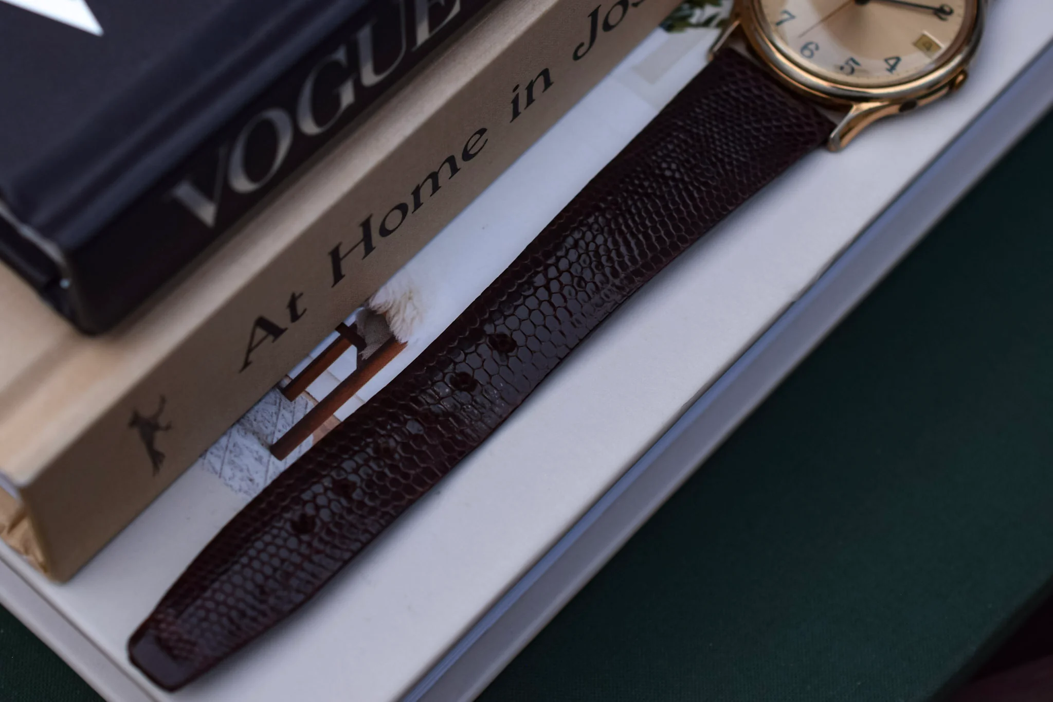 Vintage Q Timex Quartz Watch - Image 9