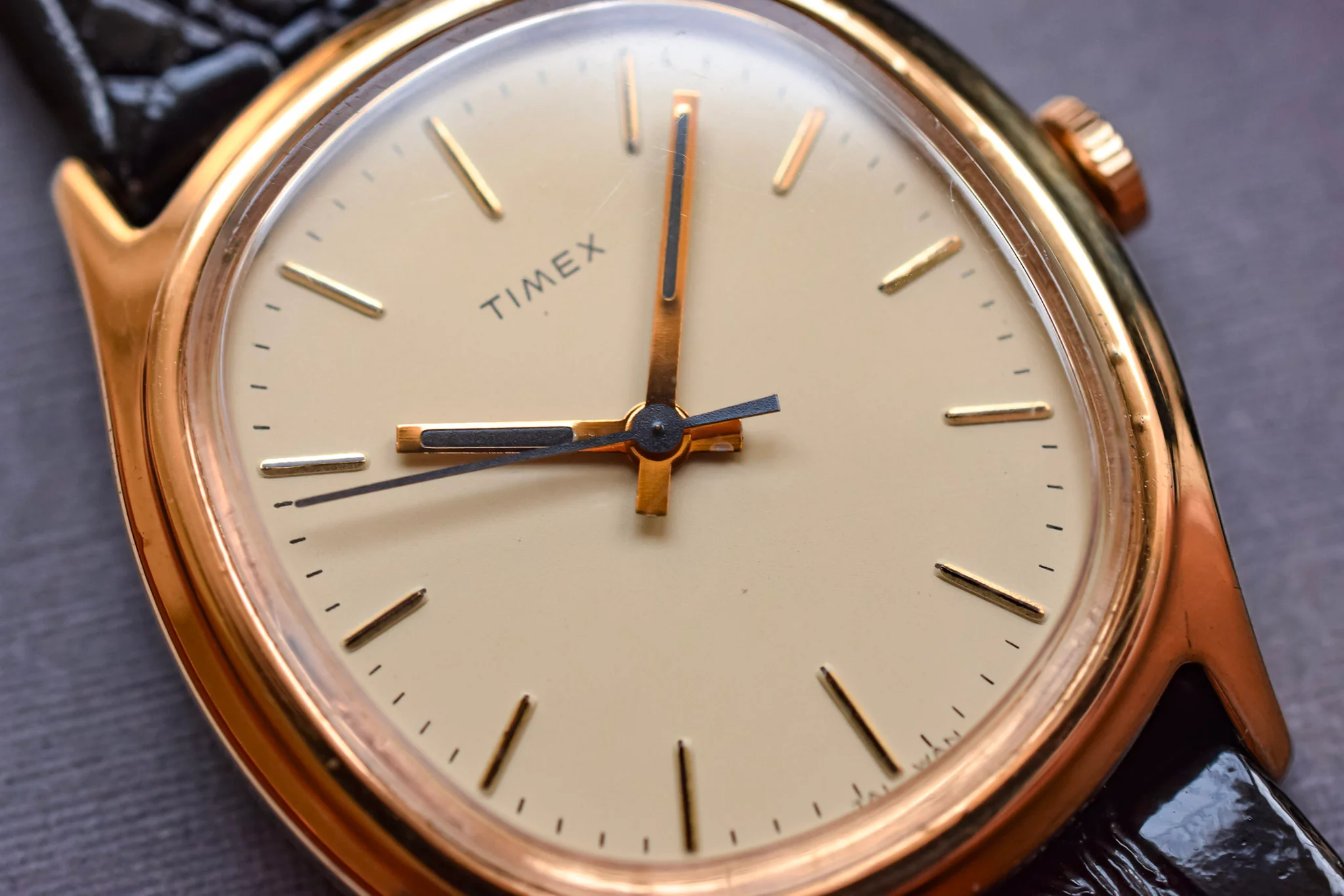 Vintage Timex Mechanical Ellipse - Image 2