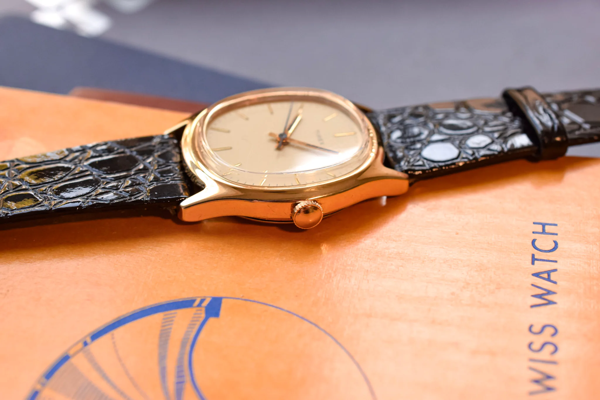 Vintage Timex Mechanical Ellipse - Image 3