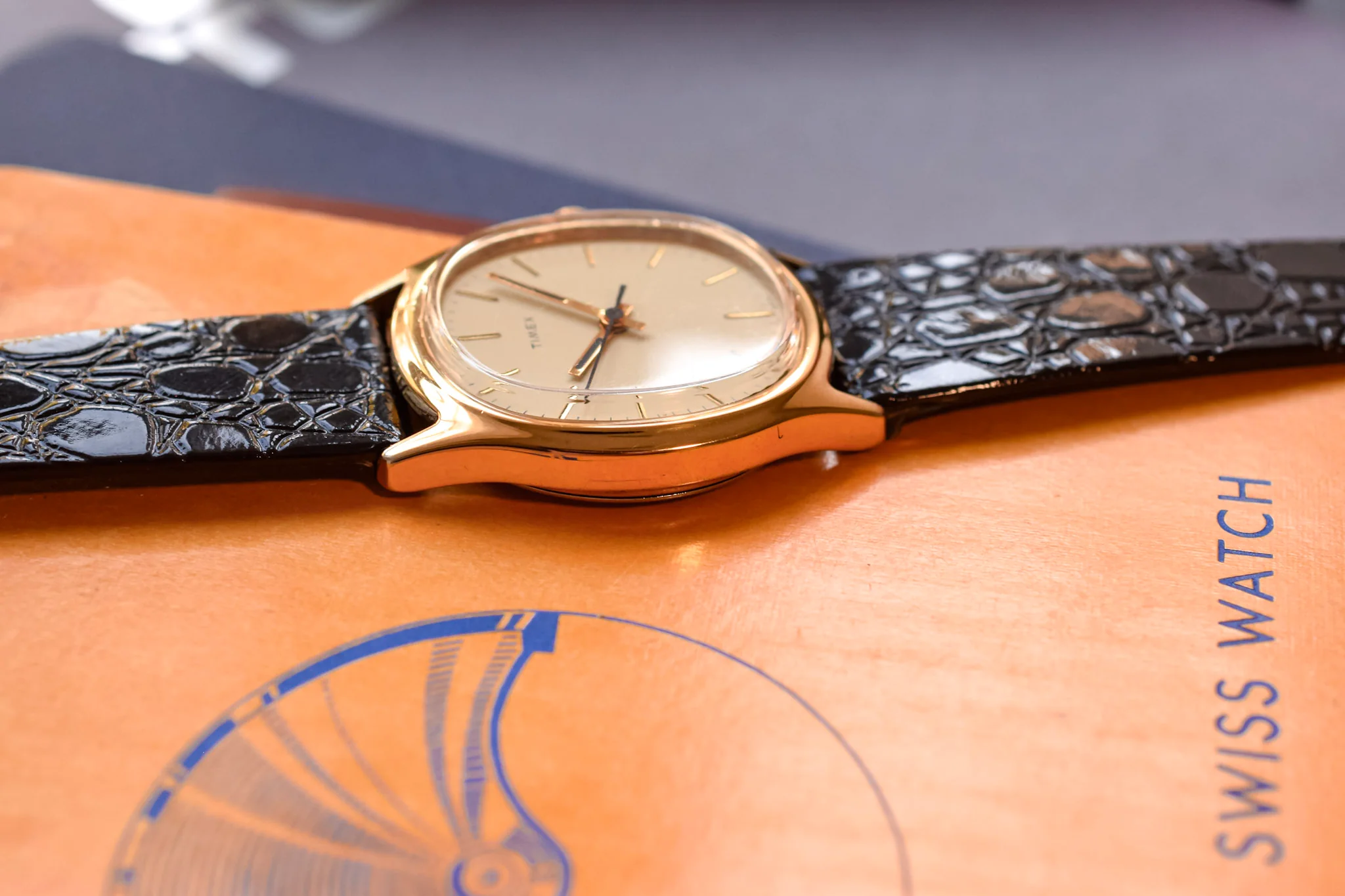 Vintage Timex Mechanical Ellipse - Image 4