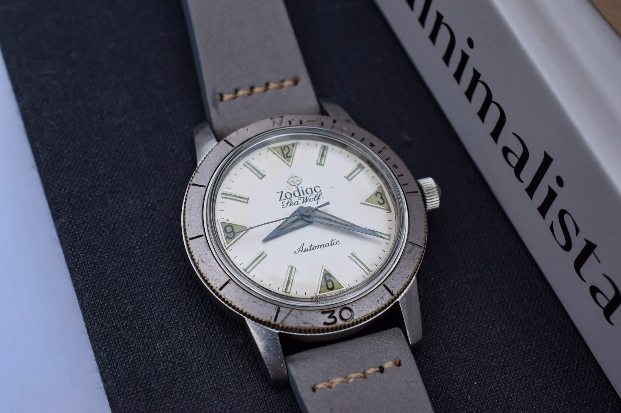 Vintage Zodiac Sea Wolf White Dial - Image 3